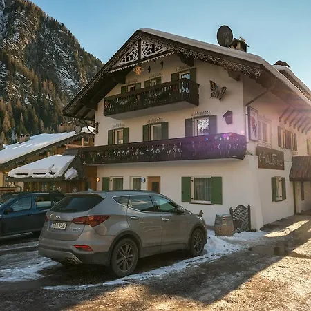 Ladina Appartamento Campitello di Fassa